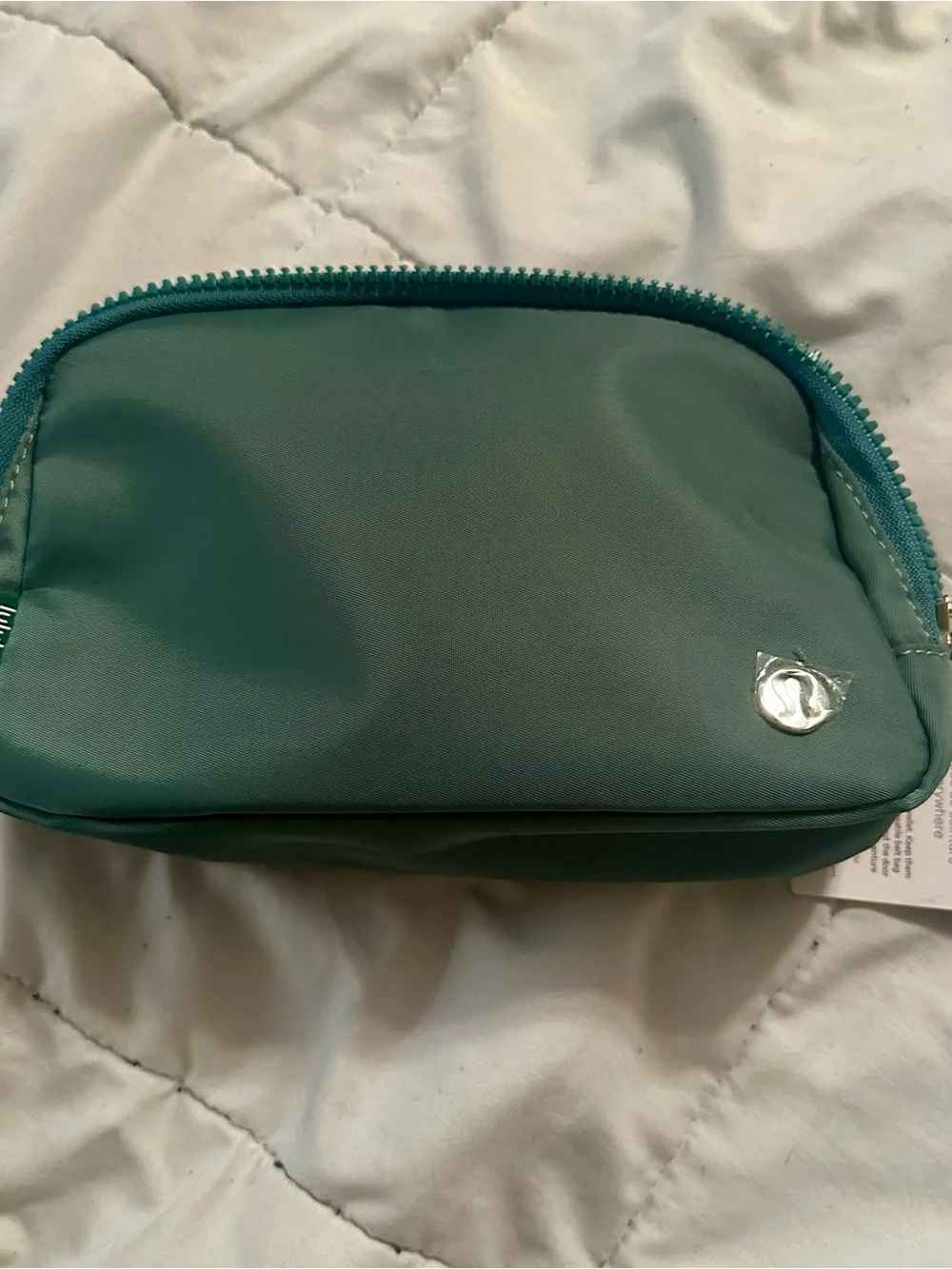 Lululemon Everywhere Belt Bag NWT